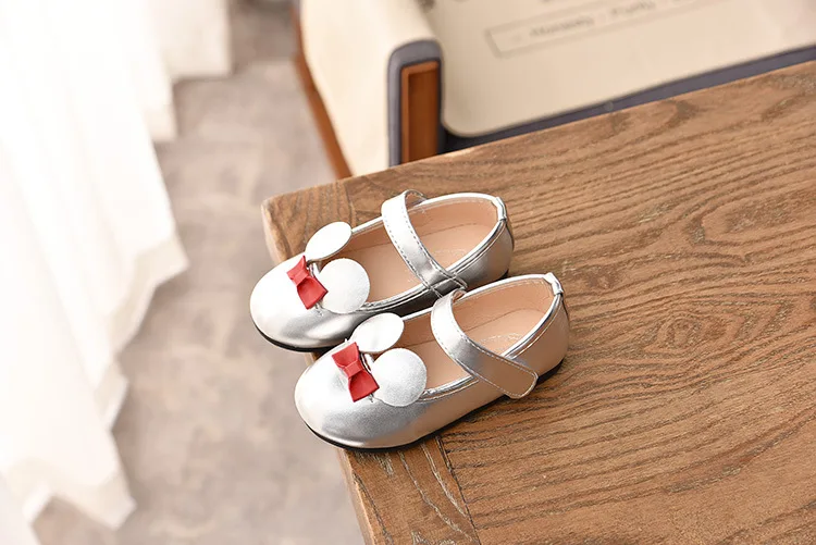 10174461016_1954750691