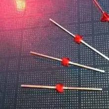 1,5 мм Маленькая бабочка белый красный зеленый синий желтый оранжевый 1,8 мм Прямые плоскостопие светодиодный лампы Супер яркий Длинные нога x 1000 шт