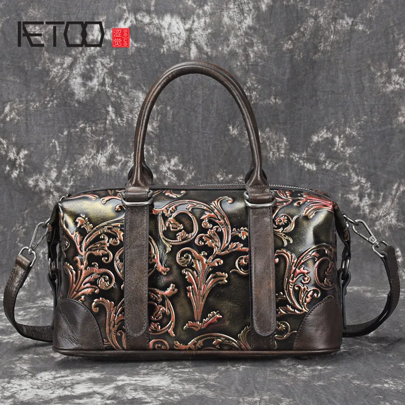 

AETOO New retro female Baotou layer cowhide handmade embossed shoeshine handbag lady shoulder Oblique cross bag