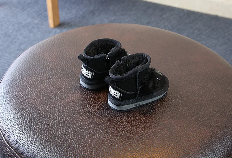 Обувь для маленьких девочек новая детская Милая мультяшная натуральная кожа обувь для мальчиков от 1 до 3 лет супер мягкая и удобная