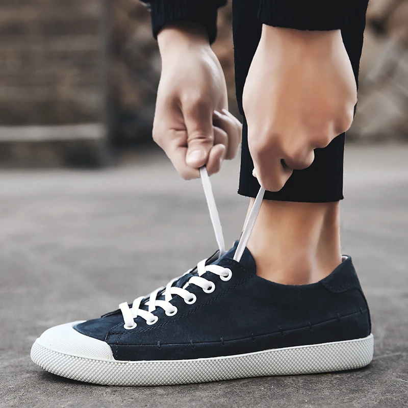 Brand Sneakers Genuine Leather Men Casual Shoes Slip on Breathable Soft Autumn Flats Shoes Simple Style Fashion