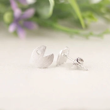 

SMJEL 30pairs-S014 Fashion Trendy Monster and Smile Face Simple Animal Pack Game Stud Earrings for Women Party Gifts Wholesale