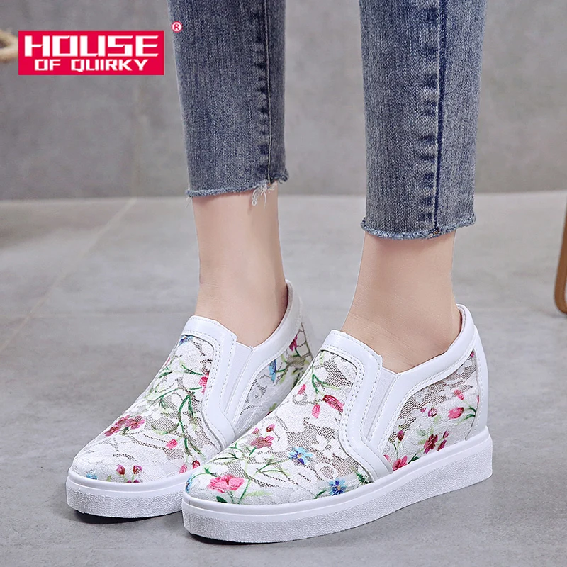 

Summer Female Breathable Embroidered Loafers LightWeight Round Toe Platform Shoes Women Casual Shoes Ladies Single Shoes 2019