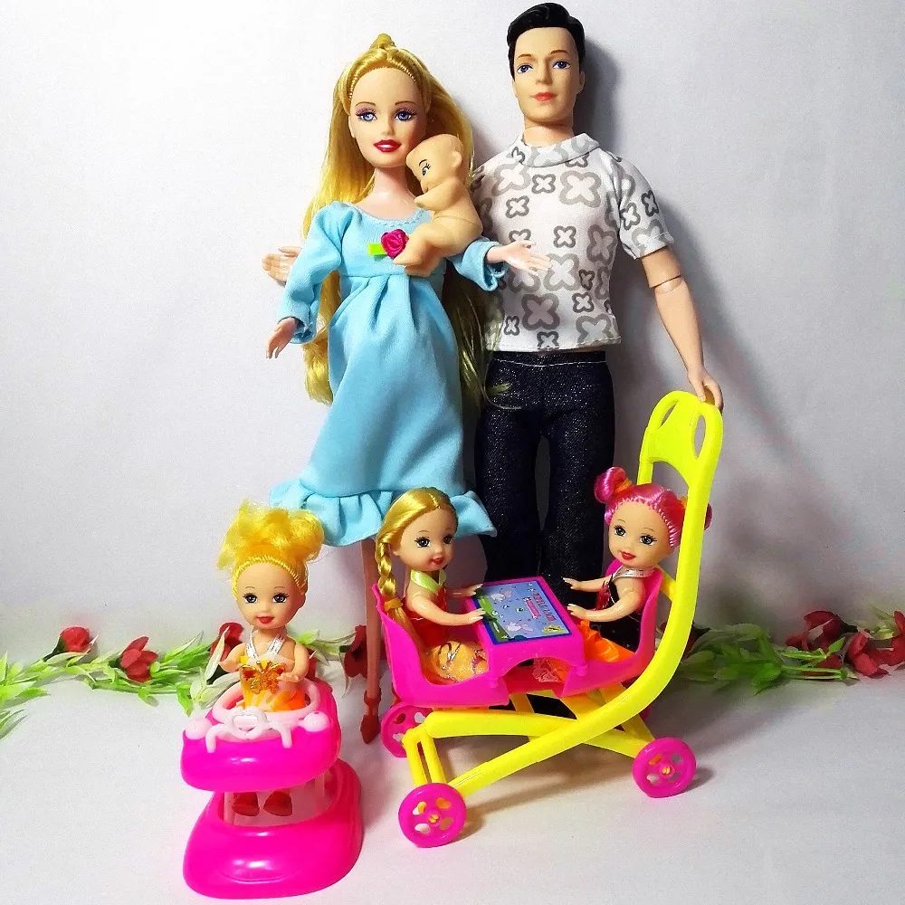 

Toys Family 6 People Dolls Suits 1Mom /1Dad/3 Little Kelly Girl /1 Baby Son/2 Baby Carriage for barbie, Real Pregnant Doll Gifts
