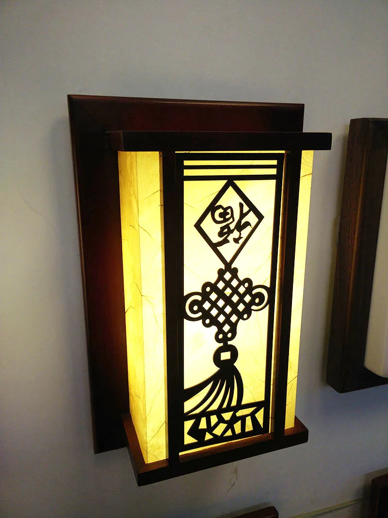 Chinese style classical wooden wall lamp faux bed lamps living room wall lamp antique sheepskin wood carved corridor lights Chinese style classical wooden wall lamp faux bed lamps living room wall lamp antique sheepskin wood carved corridor lights