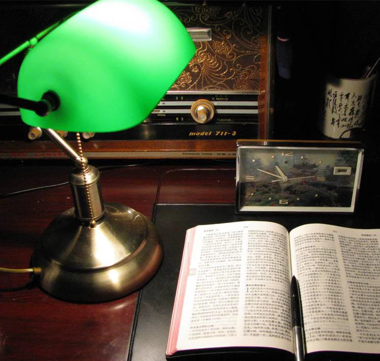 Classical glass desk lamp Traditional Banker's Lamp, 14\ Classical glass desk lamp Traditional Banker's Lamp, 14\