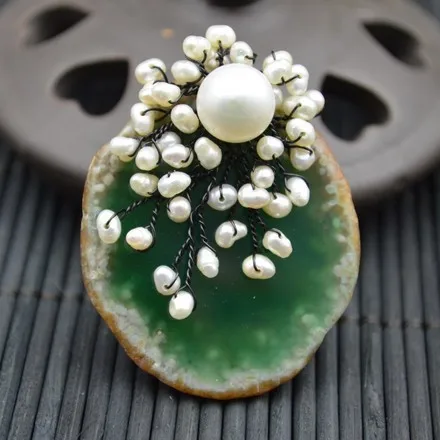 

Amxiu Customized Natural Dark Green Agate Brooch Dual Use Pendant Natural Pearls Flower Shape Brooches Pins Jewelry for Women