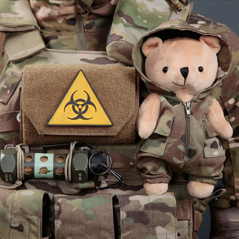 

Army Fans Bag Vest Clothes Hanging Accessory Tactical Bear Hunting Training Tactics Accessories Portable Detachable Camo Bear