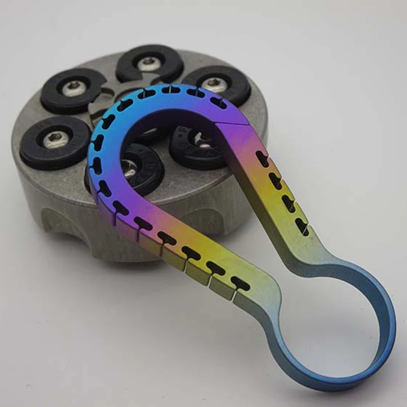 

Colorful TC4 Titanium Alloy Key Ring Outdoor EDC Tool Keychain Pocket Lightweight Buckle For Camping