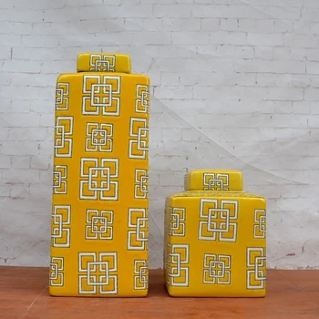 

Tao Caicai ceramic jewelry ornaments trade southeast wind yellow porcelain relief square cans of soft decoration
