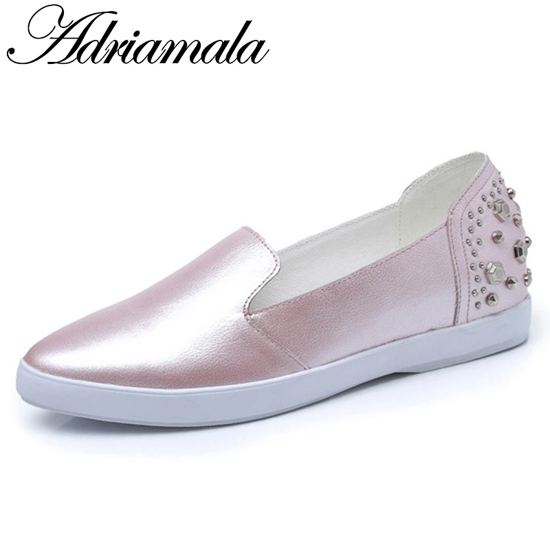 Nysiani Fashion 2017 New Women Loafers Flats Shoes Pointed Toe Rivet Slip On Genuine Leather For Girls Zapatos Mujer |