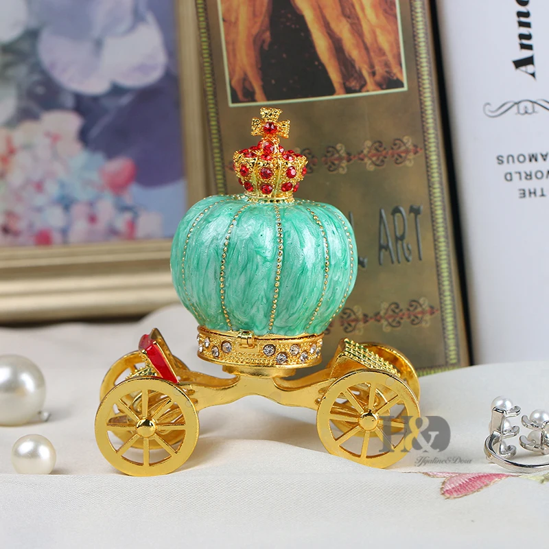

H&D Hand Painted Enameled Green Pumpkin Carriage Hinged Jewelry Trinket Box Unique Christmas Gift for Home Wedding Decor