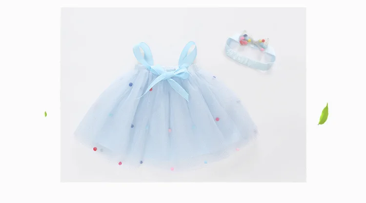 blue dress