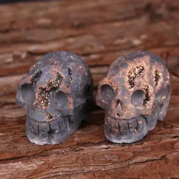 

1PCS Skull Head Carved Stones Natural Druzy Stone Bulk,Rose Gold Titanium Drusy Geode Sculpture Skull Jewelry for Human Findings