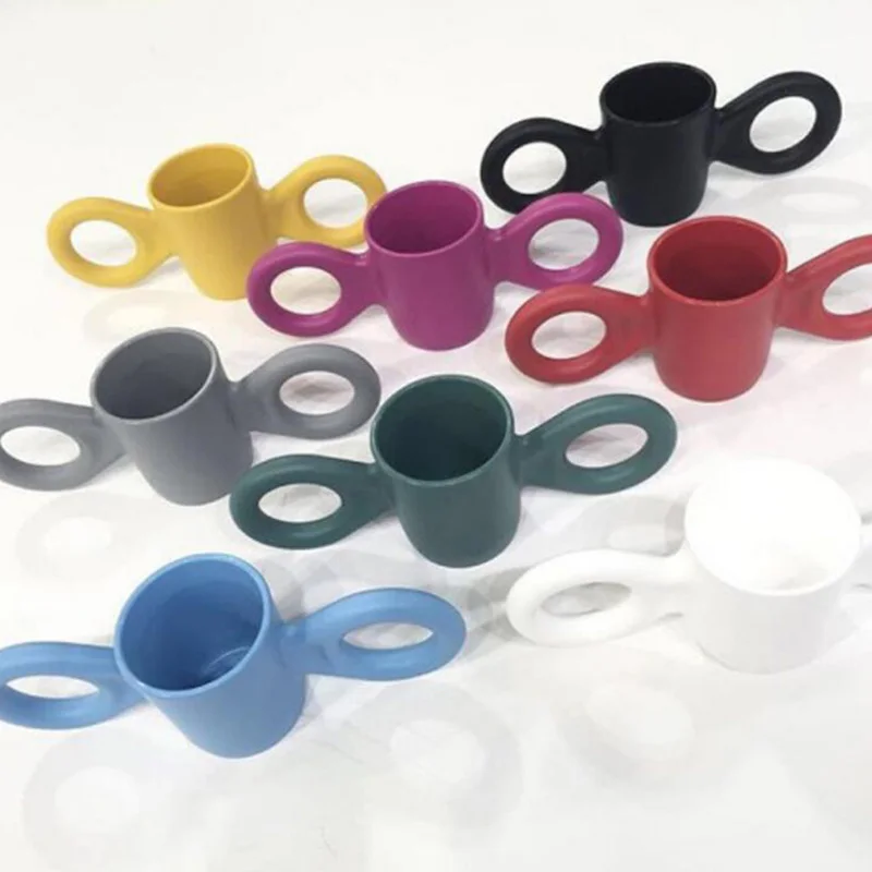 

New Simplicity Plastic Water Mugs with Two Handles for Kids Children Easy to Drink with Big Ear Style Mugs 295ml SH108