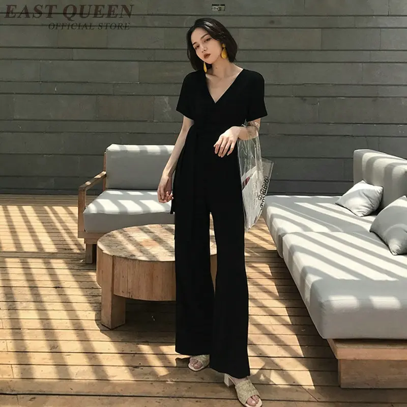 Обтягивающее боди с короткими рукавами и v образным вырезом сексуальный пояс