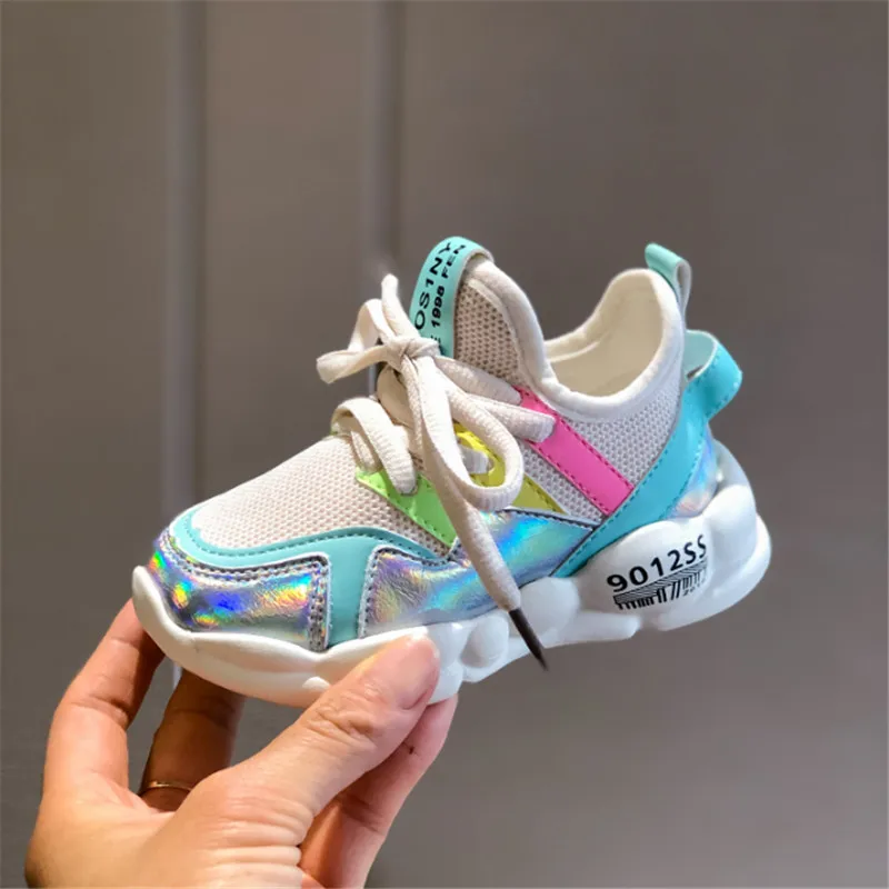 Hot Children's Luminous Shoes New Autumn Girls Boys Sports Shoes Breathable Casual Kids Shoes Non-slip Toddler Baby Shoes