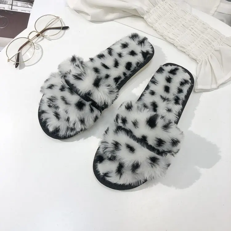 

2019 spring women slippers shoes new non-slip plush panda style flat home slippers size 36-41