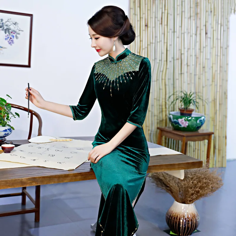 

Sexy Long Velour Cheongsam 2018 Spring Traditional Chinese style Dress Womens Mandarin Collar Qipao Slim Party Dresses Vestido