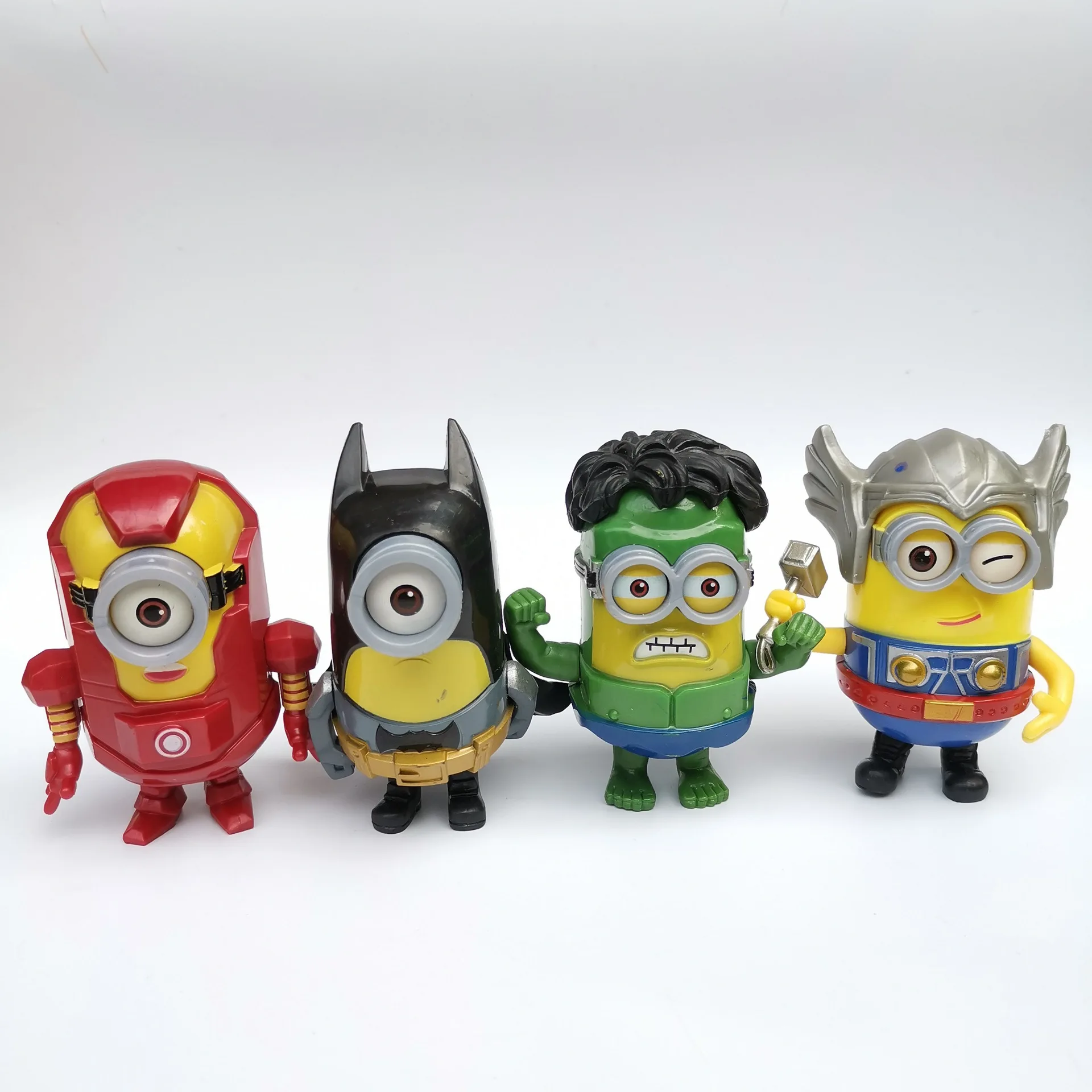 

Random Send Cute Minions Cosplay Action Figure Iron Man Doctor Strange Thor Hulk Gifts for Baby Boys