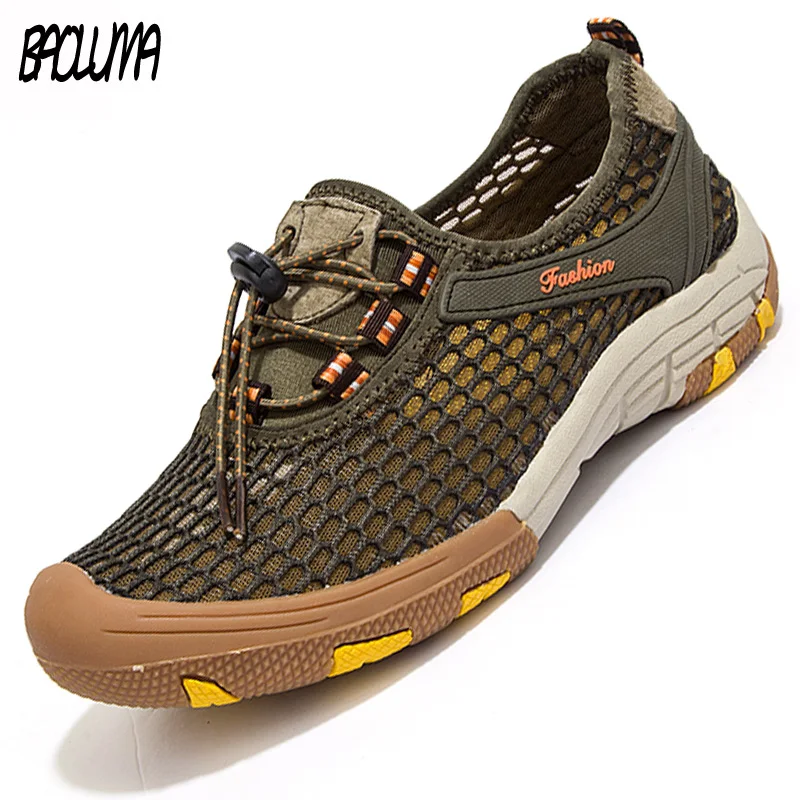 

2019 New Summer Shoes Men Beach Sandals Hollow Men Shoes Mesh Lighted Casual Shoes Outdoor Fashion Men Flats Driving Shoes Slip