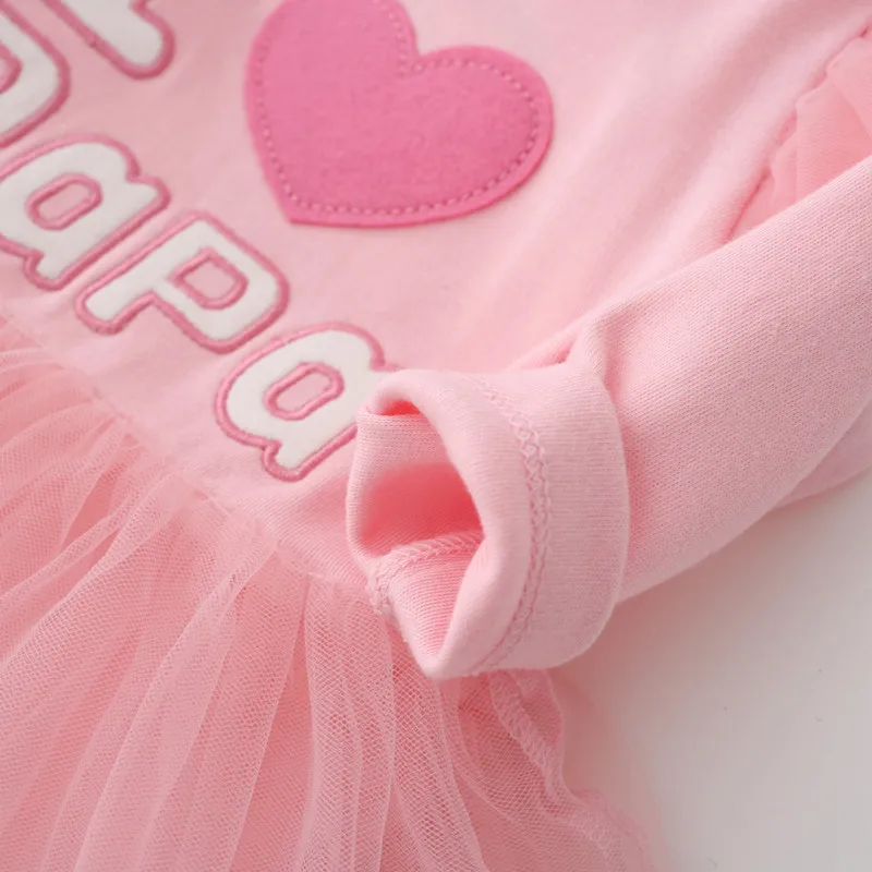 Хлопковое платье для новорожденных, платья с длинными рукавами для девочек на день рождения и шляпы, весенний детский комплект одежды для девочек, платье с надписью «I Love Mama& Papa»
