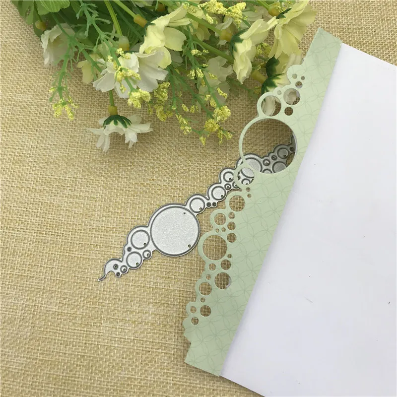 

Hollow Circle Metal Cutting Dies Stencils for DIY Scrapbooking Album Paper Card Decorative Craft Embossing Die Cuts