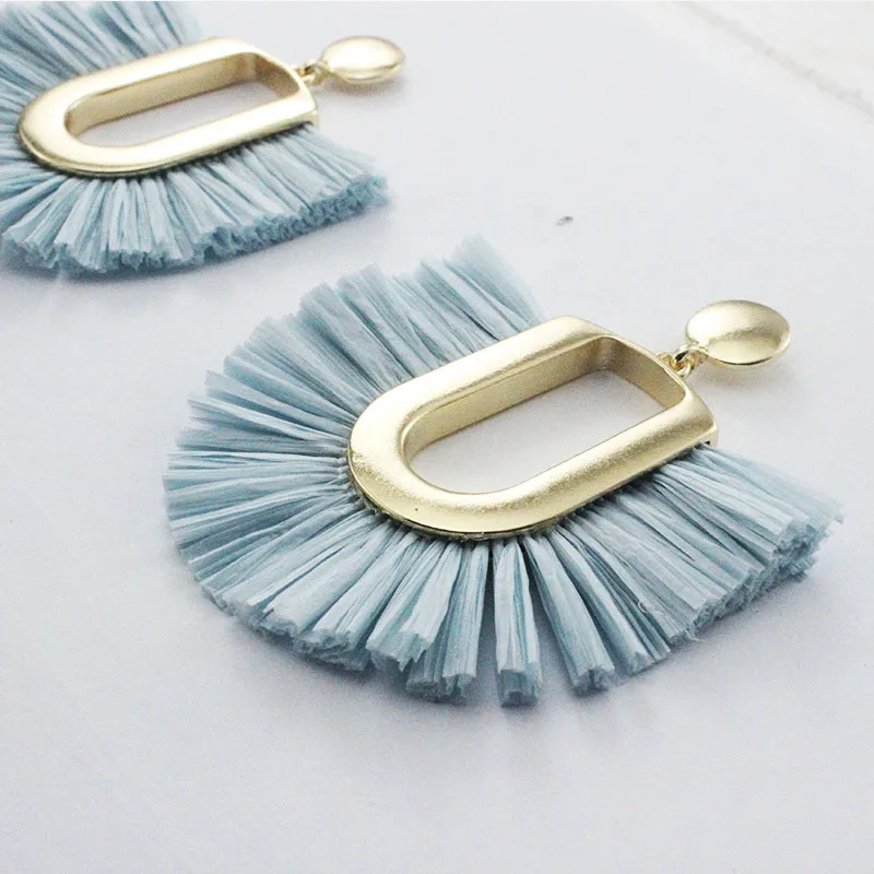 

2019 New Fashion Earrings Alloy New Pattern Raffia Grass U-shape Exaggeration Woman Trendy Jewelry Earrings Gift For Femme