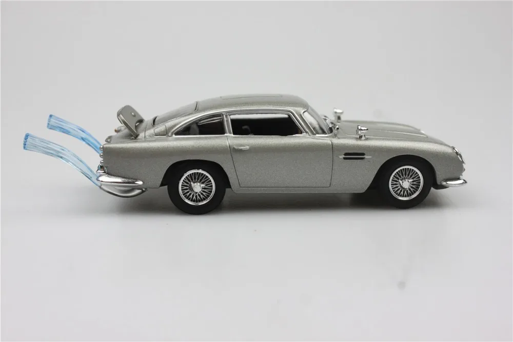 007 UH 1:43 Aston Martin DB5 сплав модели автомобилей Фильм издание Спорт пламя издание| |