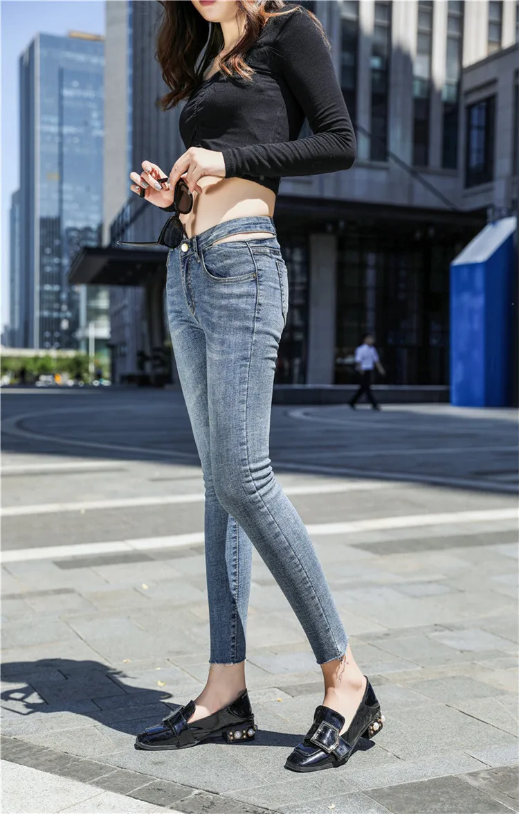Отверстие Рваные джинсы пикантные Для женщин Boyfriend Denim Винтаж эластичной резинкой на плюс Размеры брюки Повседневное брюки женские, тонкие узкие брюки