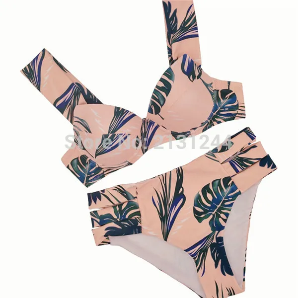 bikini600
