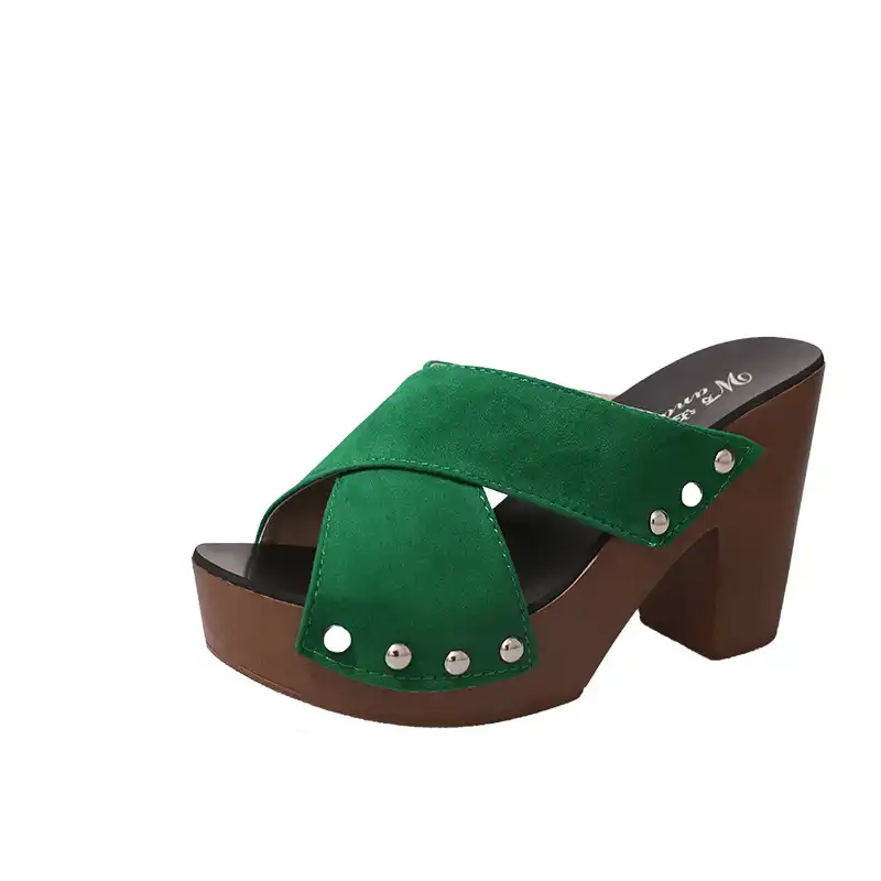 retro clogs