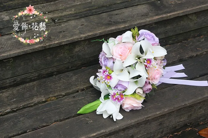 bouquet de mariee blanc rose 4