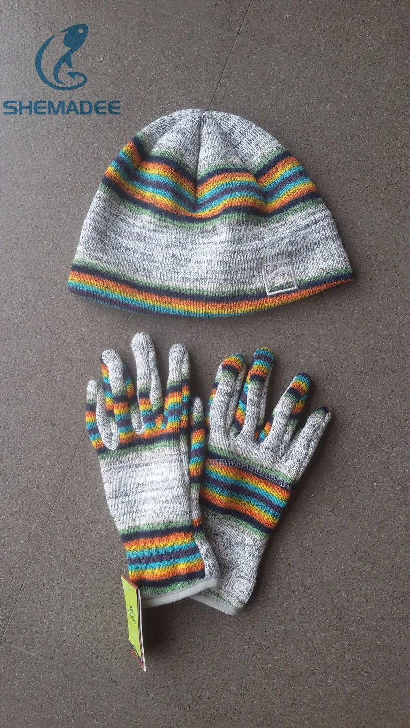 

Free shipping! Fishing Outdoor Wool knit gloves & Cap with fleece keep warm for men and women