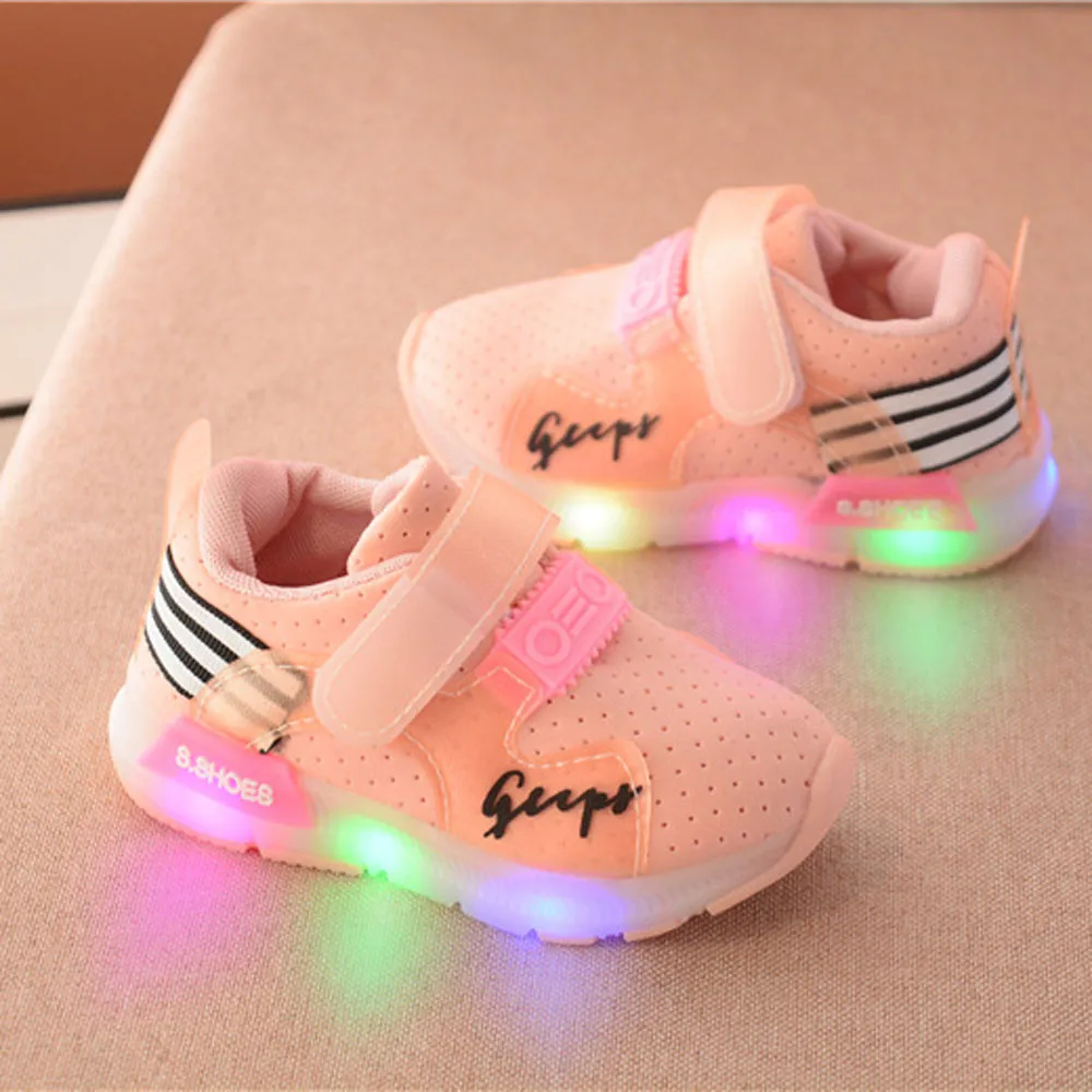 Светящаяся обувь для мальчиков и девочек; сезон осень; спортивная обувь для бега; детская обувь; Светодиодный свет; кроссовки; мигающие огни; модные От 0 до 6 лет - Цвет: Розовый