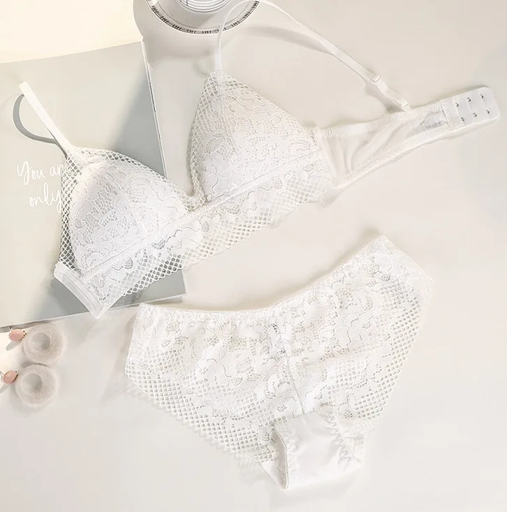 light and breathable female underwear (23)