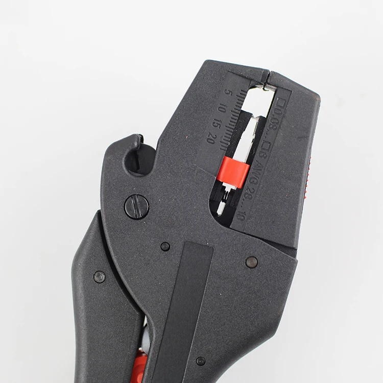 F S- D3