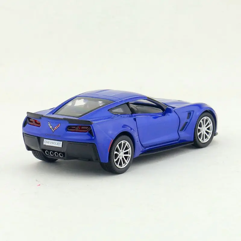 136 Chevrolet Corvette C7 (5)