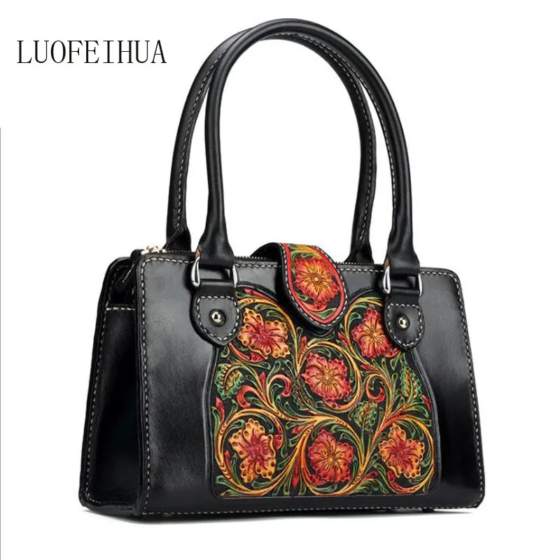 

Women Genuine Leather bag 2019 new portable messenger bag Luxury leather carving retro commuter bag Designer bag