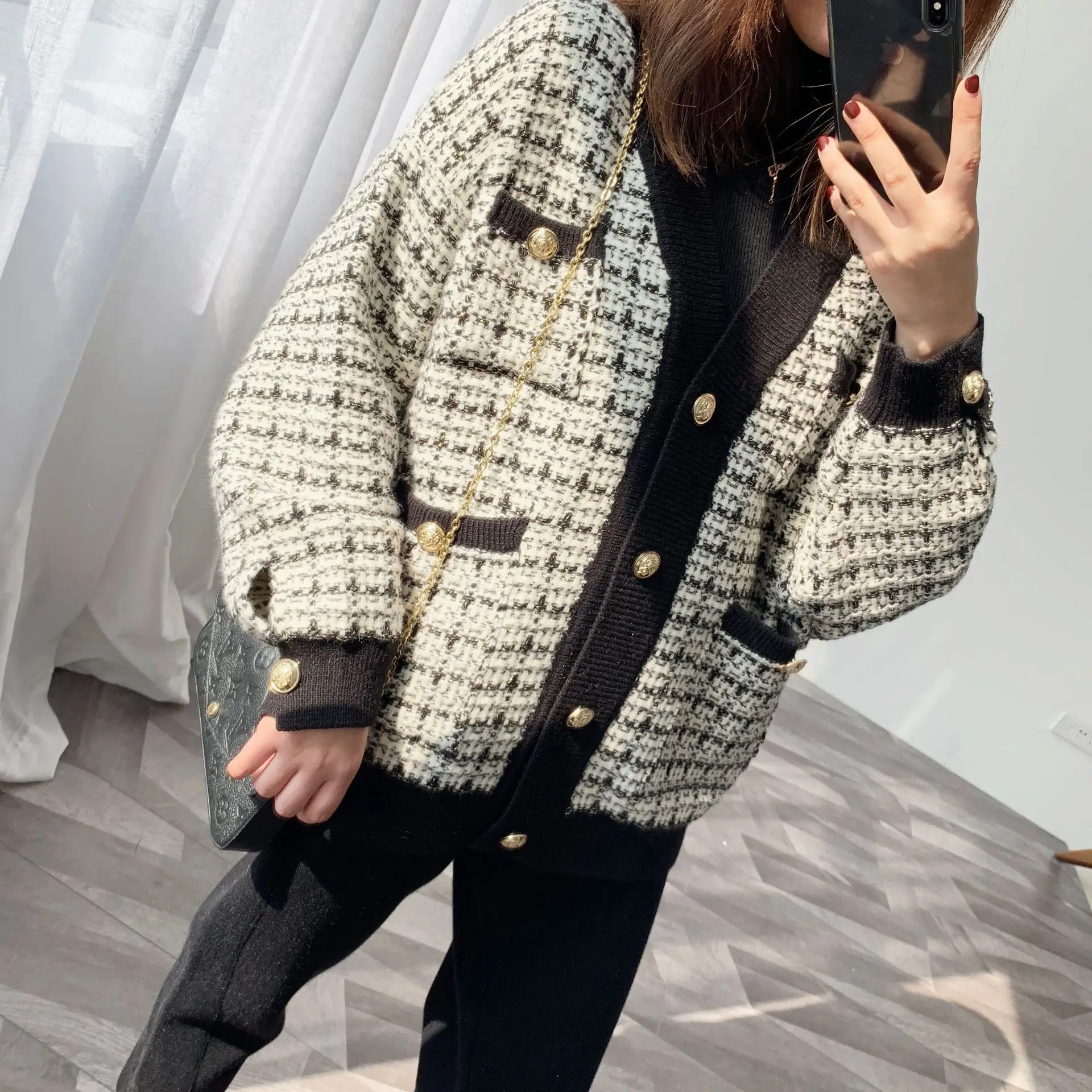 ^Cheap Elegant Plaid Knitted Cardigan Women Single Breasted Sweater Cardigan 2019 Autumn Winter Oversized Cardigan Jumper LT985S50