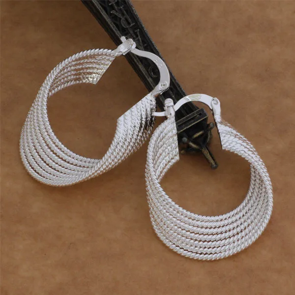 

Noble Round Hoop Earrings For Women Jewelry Silver Plated Multi-layer Twist Circle Earring Brincos Jewelry Accessory Gift
