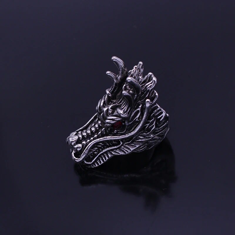 Vintage-Punk-Domineering-Dragon-Head-Ring-Men-Red-Crystal-Eyes-Silver-Rings-Gothic-Animal-Jewelry-anel (5)