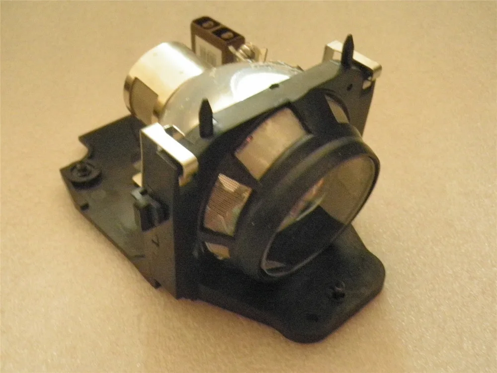

Replacement Projector Lamp SP-LAMP-LP5F for Infocus LP500 / LP530 / LP5300 / LP530D