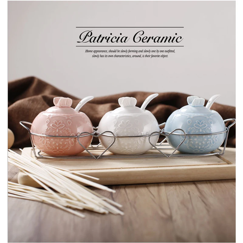 3Pcs/set Creative type European ceramic cover seasoning jar salt can