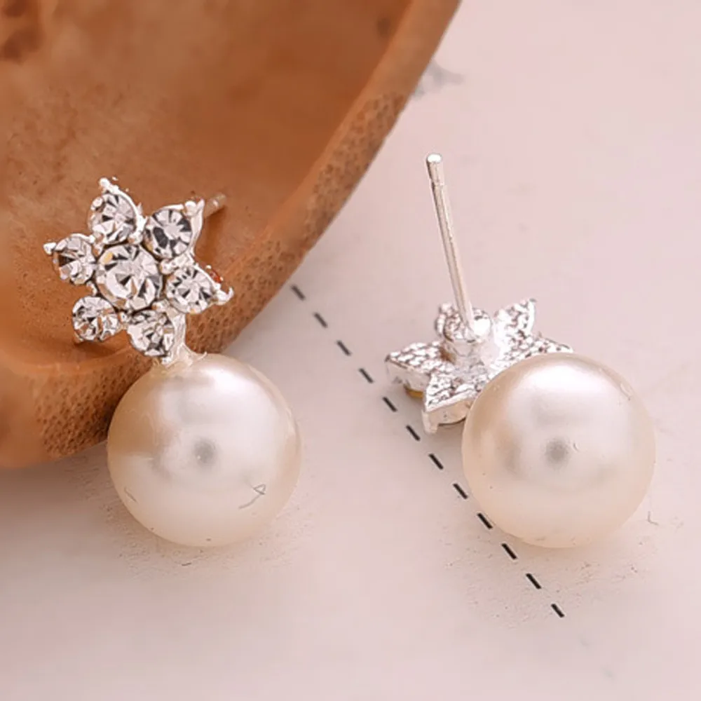 

fashion earrings for women Charm Jewelry Pair Snowflake Crystal Stud Earring pendientes mujer best gift earrings 2019