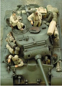 

1:35 resin figure soldiers kit WWII US Tank Troopers ( Not included Tank) Unpainted 35D
