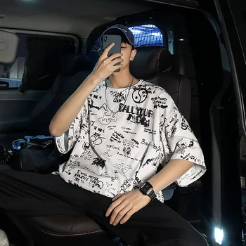 

2019 Summer New Tide Men's Japanese Street Personality Hip Hop Cartoon Anime Short-sleeved Casual T-shirt