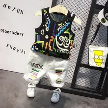 Модный летний комплект одежды из 2 предметов для мальчиков, детская черная футболка с принтом и шорты, Повседневная универсальная одежда для малышей Детская От 2 до 7 лет