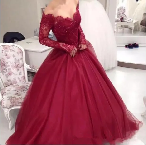 

2017 Burgundy Off The Shoulder Long Sleeves Lace Ball Gown Evening Dress Tulle Beaded Floor Length Evening Party Prom dresses
