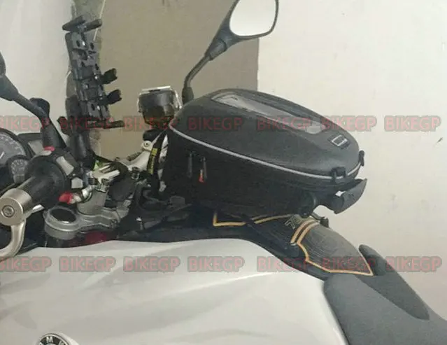 

BikeGP motorcycle Tank bags fits bmw r1200gs adventure mobile navigation bag send Waterproof bag and BF11 access brack